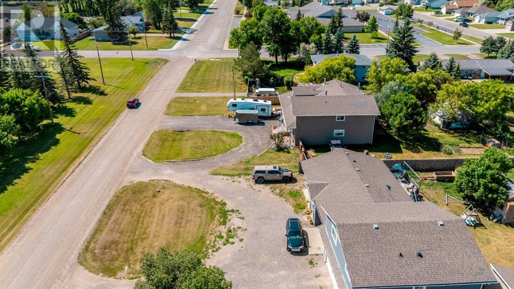 228 Centre Street, Magrath, Alberta  T0K 1J0 - Photo 35 - A2233409