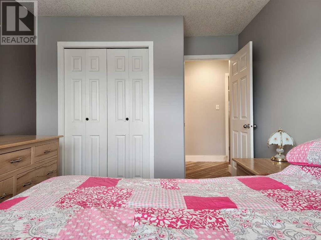 11 Link Spur, Claresholm, Alberta  T0L 0T0 - Photo 26 - A2197770