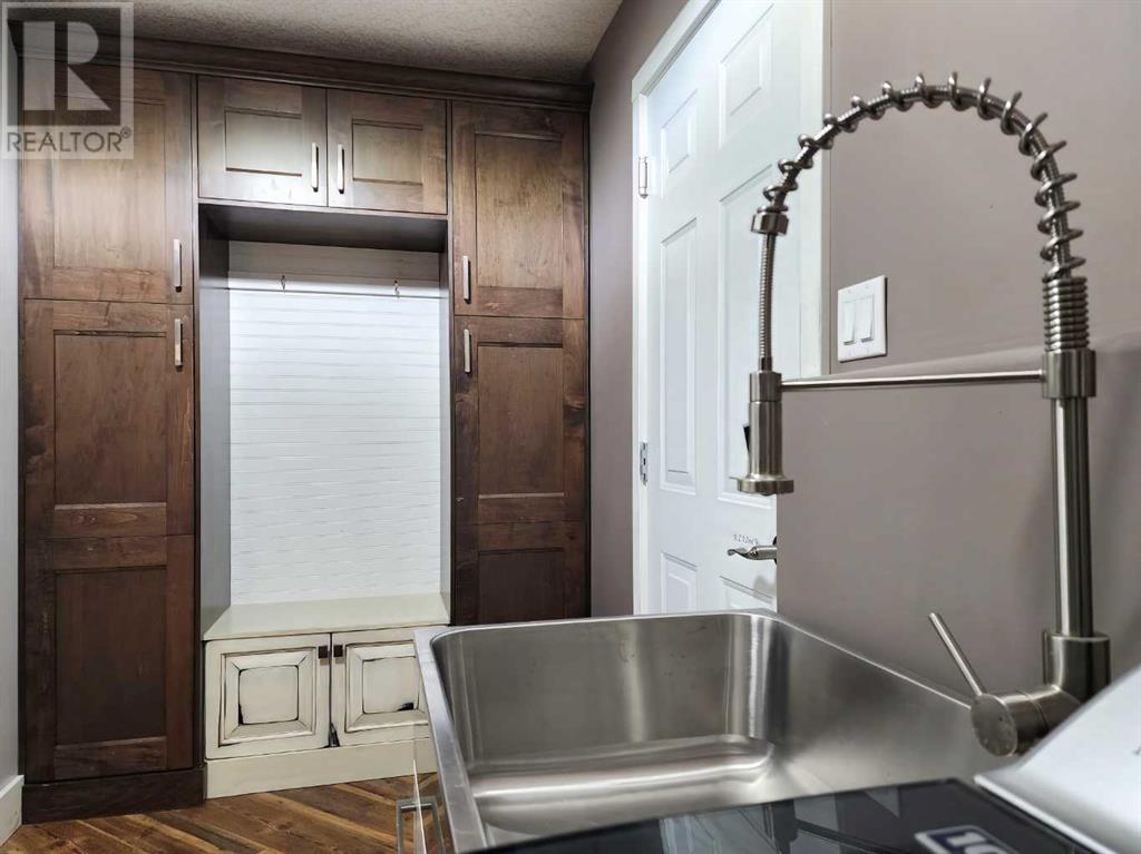 11 Link Spur, Claresholm, Alberta  T0L 0T0 - Photo 14 - A2197770