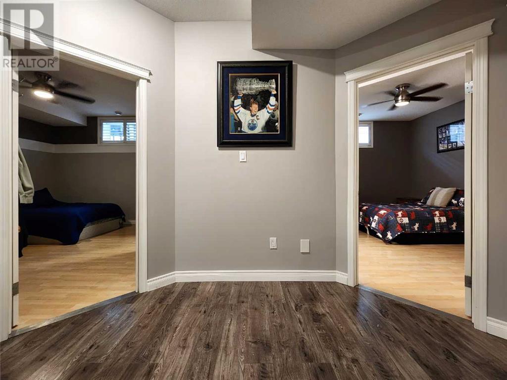 11 Link Spur, Claresholm, Alberta  T0L 0T0 - Photo 35 - A2197770