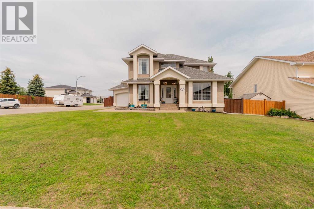 1231 Tumbleweed Avenue, Pincher Creek, Alberta