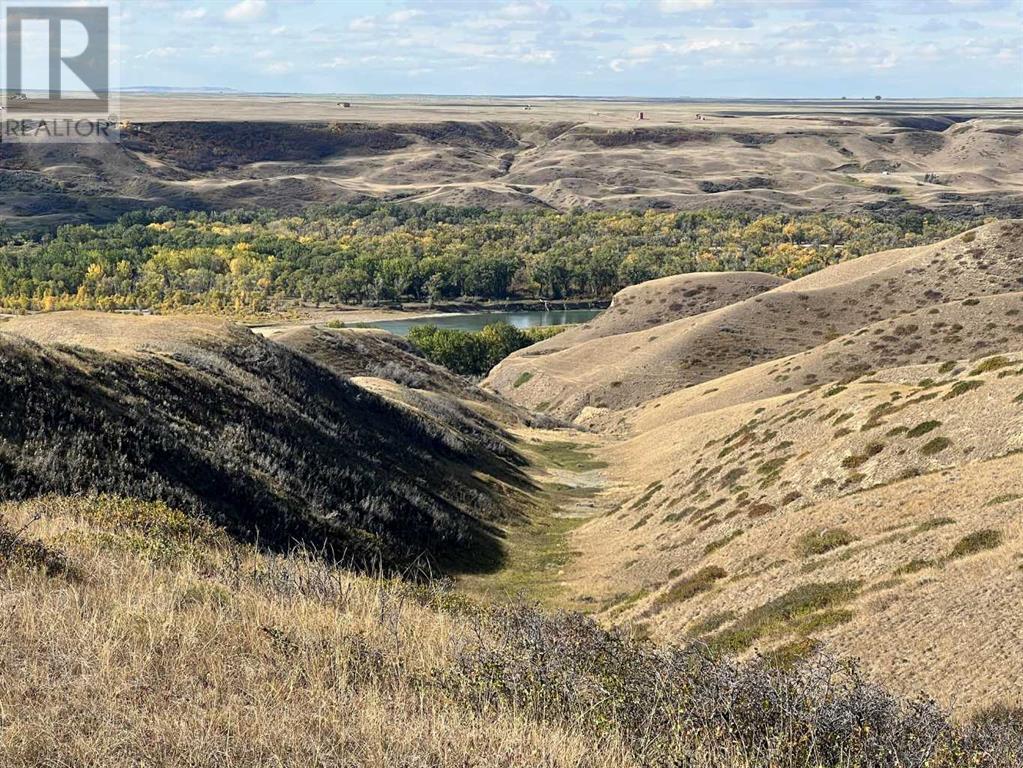 30 Edgemoor Way W, Rural Lethbridge County, Alberta  T1J 5R6 - Photo 3 - A2140301
