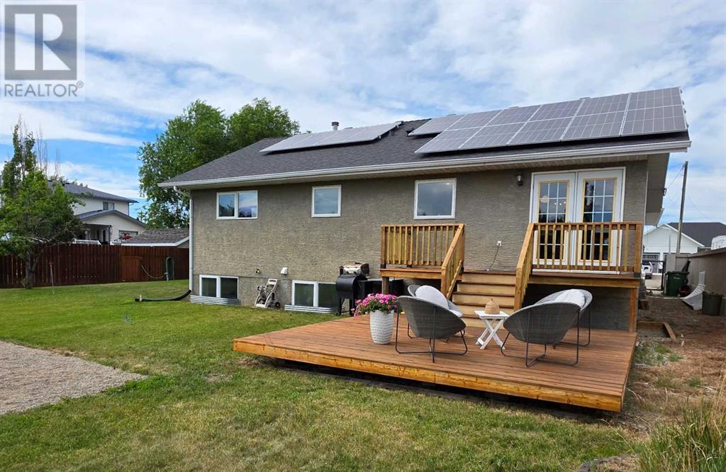 230 E 2 Avenue N, Magrath, Alberta  T0K 1J0 - Photo 9 - A2227828