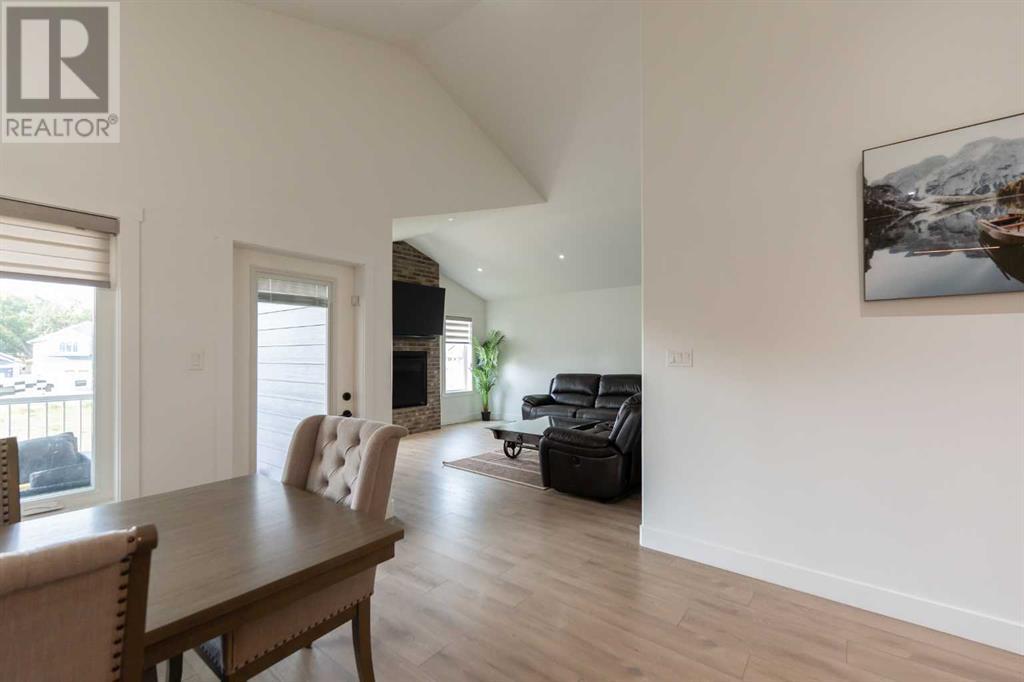 692 Sixmile Crescent S, Lethbridge, Alberta  T1K 8G3 - Photo 13 - A2229163