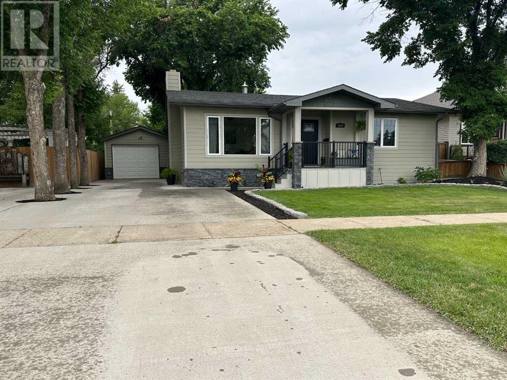 5608 52 Street, Taber, Alberta
