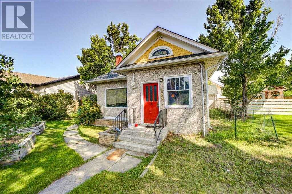 229 19 Street, Fort Macleod, Alberta  T0L 0Z0 - Photo 2 - A2232202