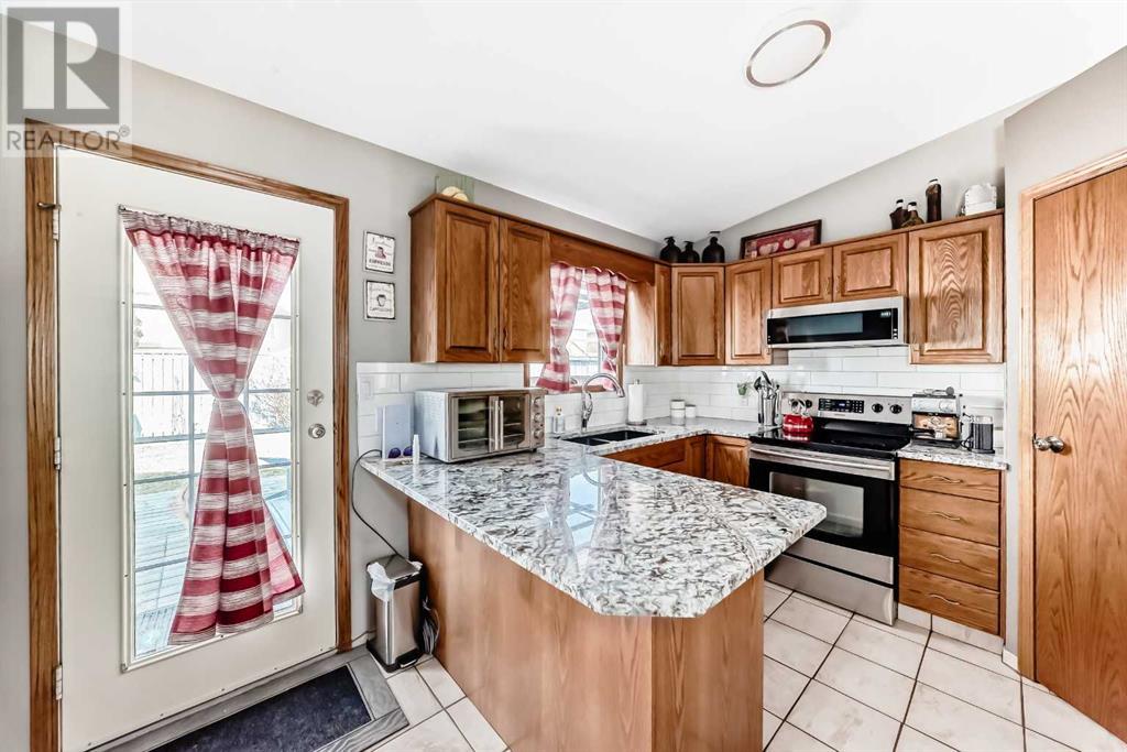 368 Heritage Crescent W, Lethbridge, Alberta  T1K 6S3 - Photo 14 - A2228732