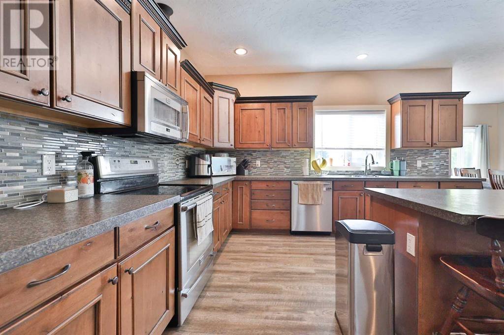 24 N 2a Street E, Magrath, Alberta  T0K 1J0 - Photo 14 - A2236266