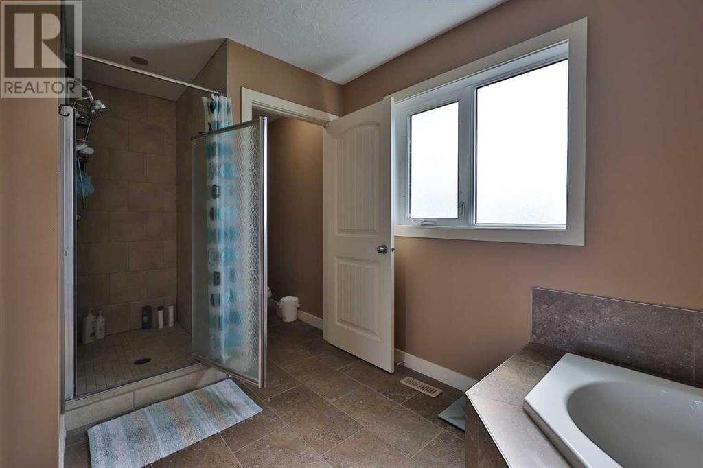 24 N 2a Street E, Magrath, Alberta  T0K 1J0 - Photo 23 - A2236266