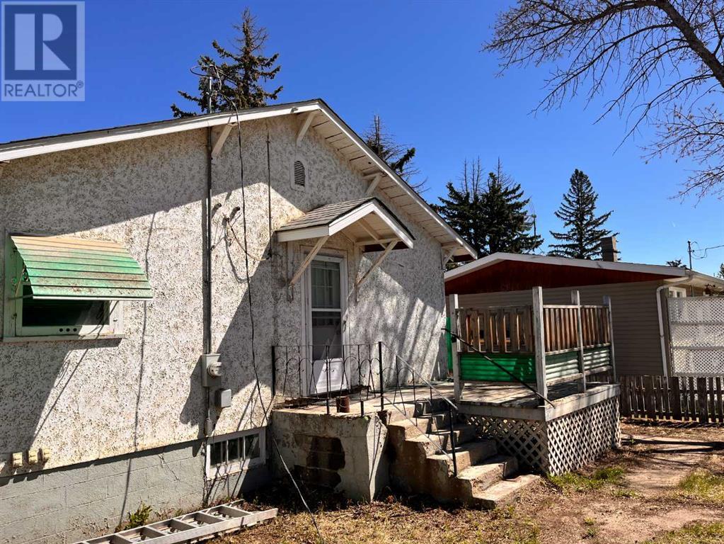 201 4th Avenue E, Bow Island, Alberta  T0K 0G0 - Photo 22 - A2236173