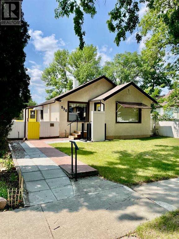 838 12 st Street N, Lethbridge, Alberta