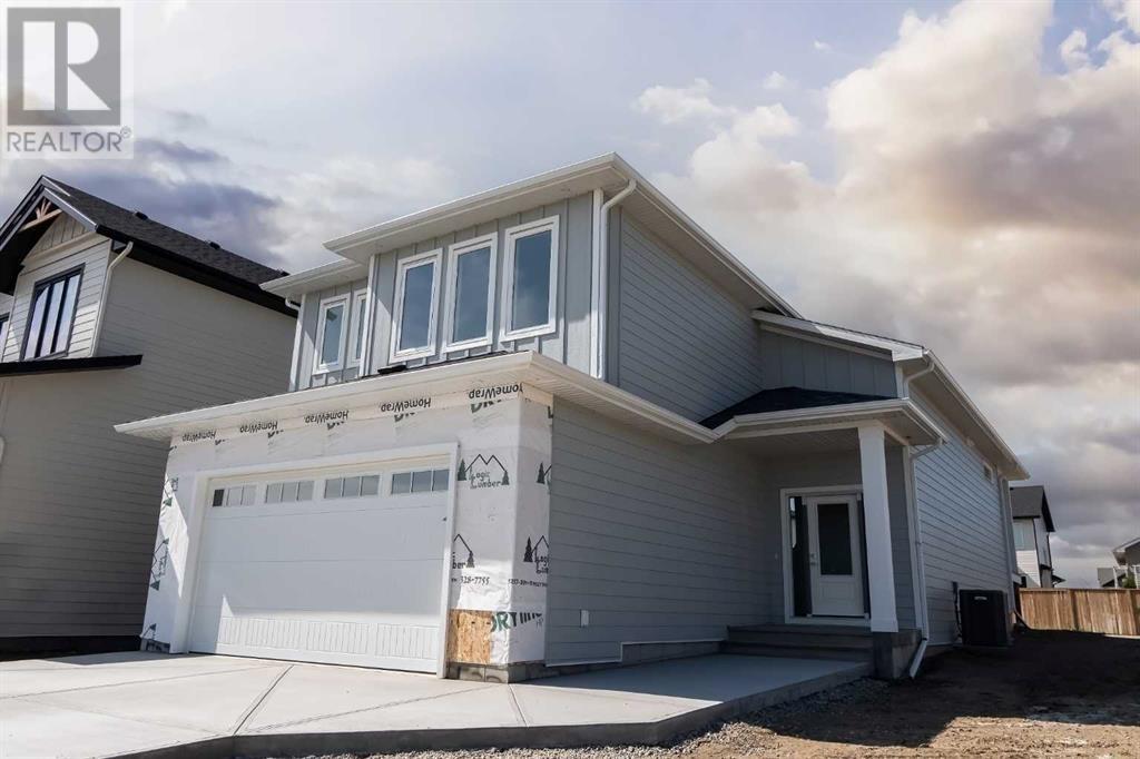533 Riverhills Way W, Lethbridge, Alberta