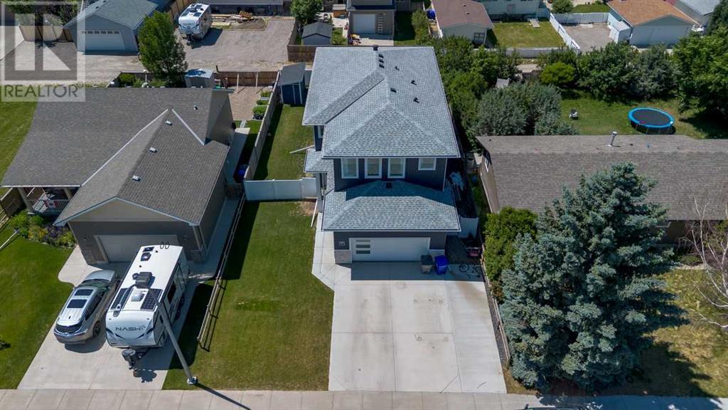 4889 7th Street W, Claresholm, Alberta  T0L 0T0 - Photo 25 - A2236488