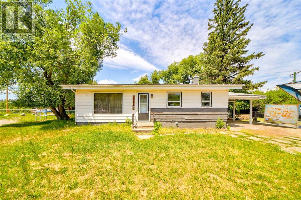 511 Kettles Street, Pincher Creek, Alberta