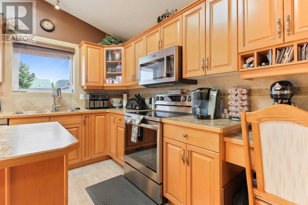 86 Heritage Boulevard W, Lethbridge, Alberta  T1K 6R9 - Photo 14 - A2237590
