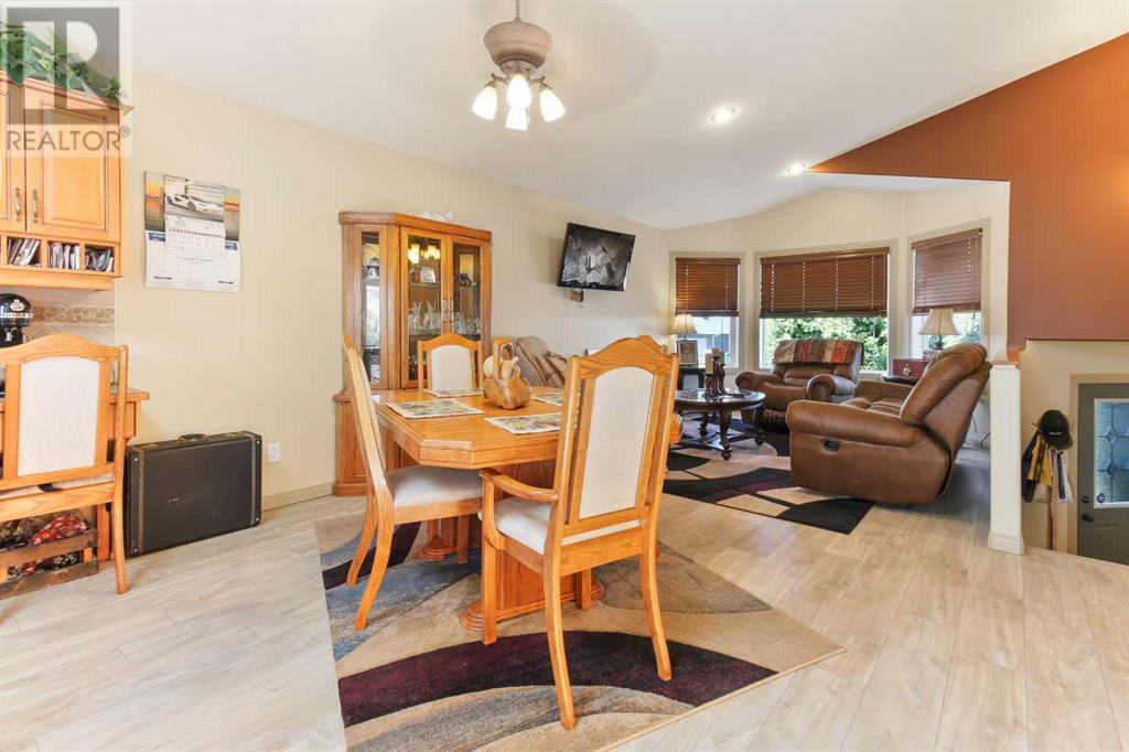 86 Heritage Boulevard W, Lethbridge, Alberta  T1K 6R9 - Photo 7 - A2237590