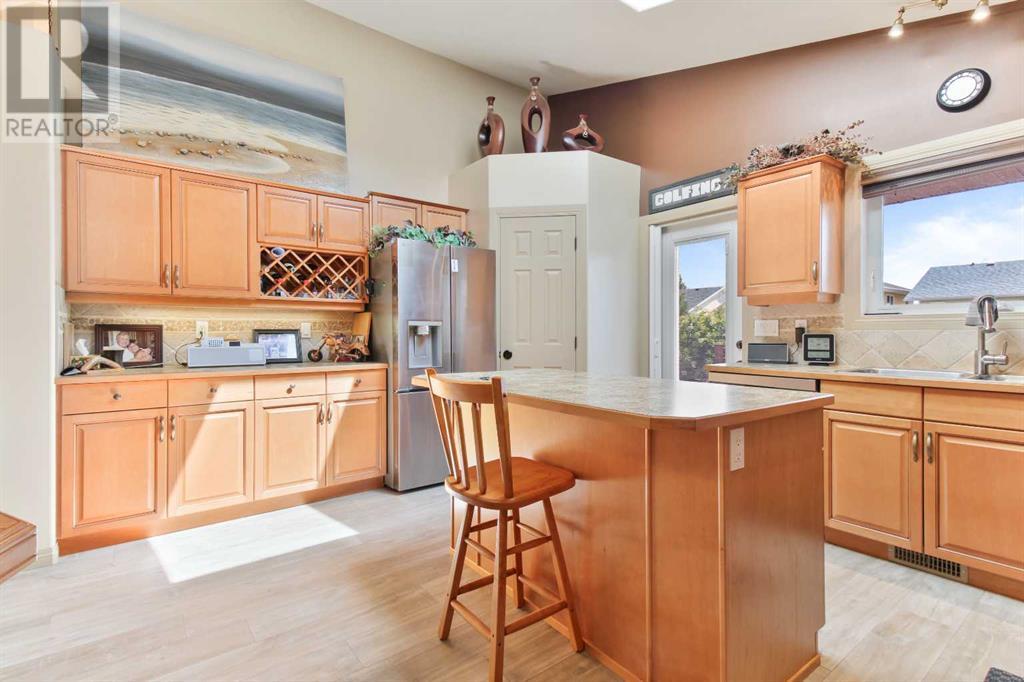 86 Heritage Boulevard W, Lethbridge, Alberta  T1K 6R9 - Photo 8 - A2237590