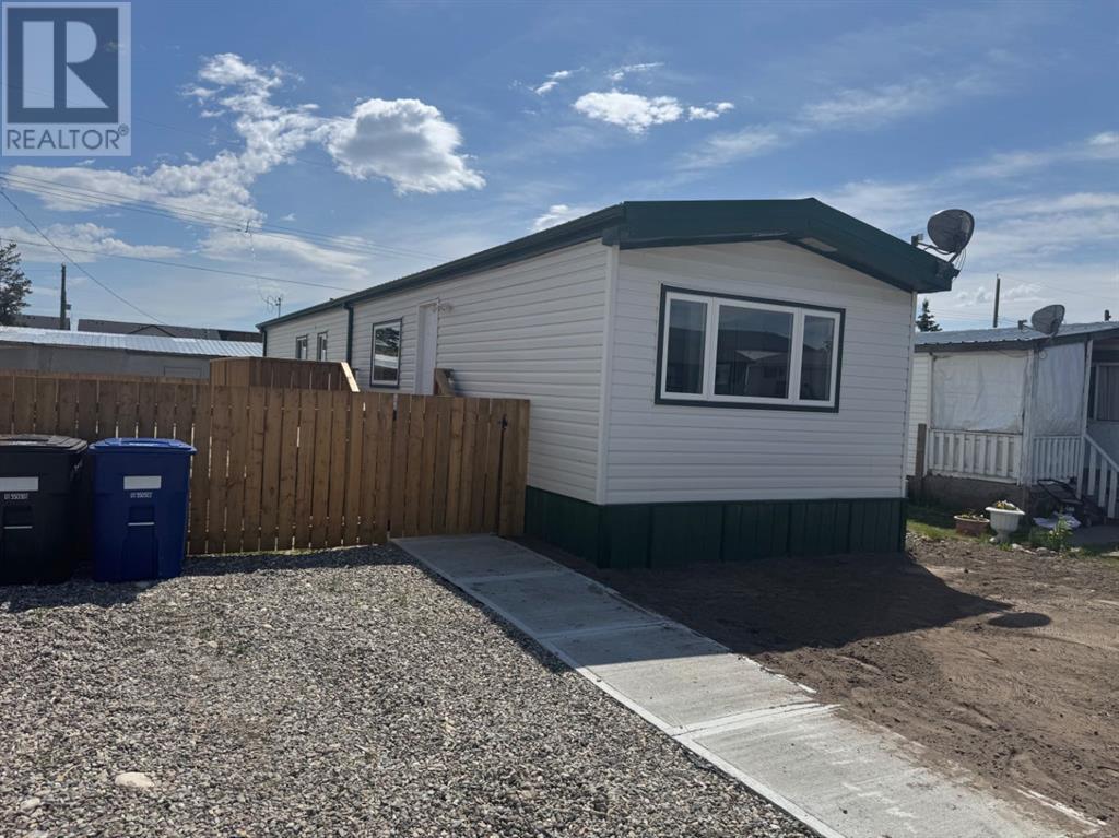 348 11 Street, Fort Macleod, Alberta