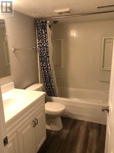 1803 Lakeside Road S, Lethbridge, Alberta  T1K 3H1 - Photo 13 - A2228310
