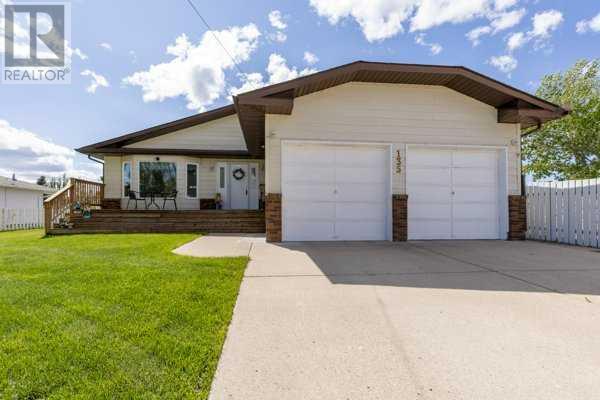 135 5 Street W, Cardston, Alberta