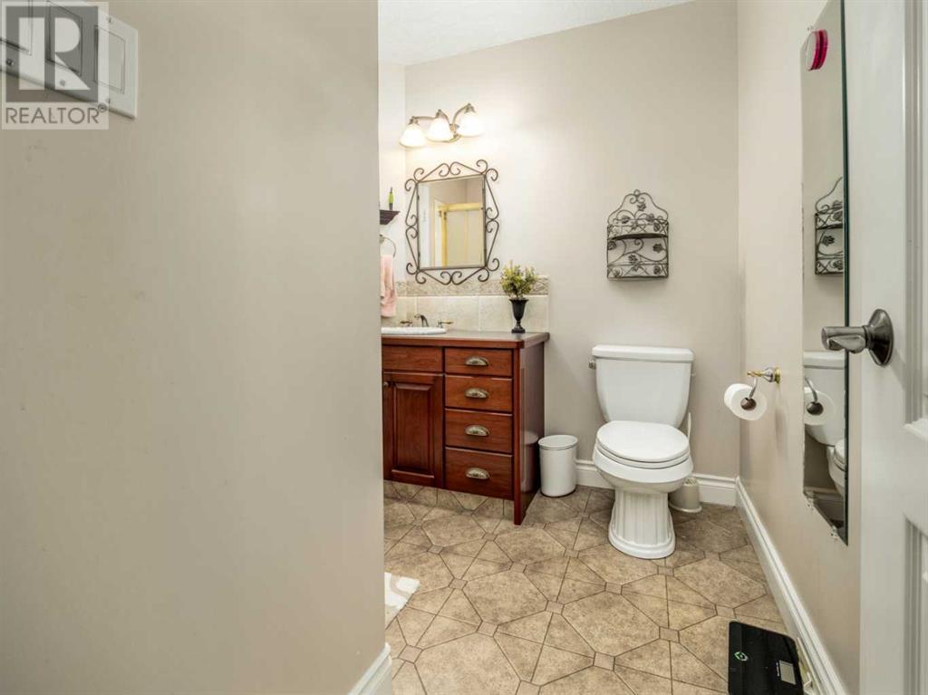321 10 Street W, Cardston, Alberta  T0K 0K0 - Photo 37 - A2196878
