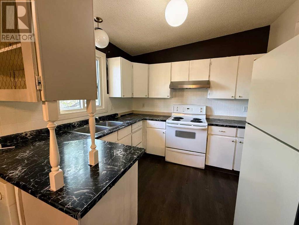 400 Mcmaster Boulevard W, Lethbridge, Alberta  T1K 4L3 - Photo 5 - A2226866