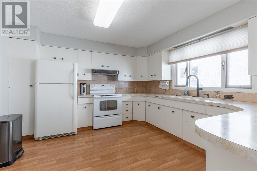 355 2 Avenue W, Cardston, Alberta  T0K 0K0 - Photo 8 - A2236214