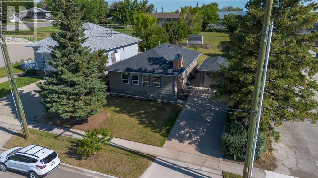 355 2 Avenue W, Cardston, Alberta  T0K 0K0 - Photo 38 - A2236214