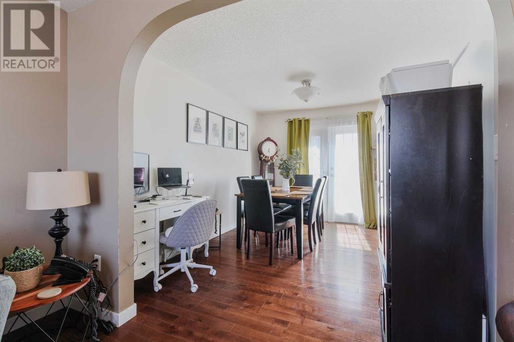 565 Rogers Avenue, Picture Butte, Alberta  T1K 2A0 - Photo 6 - A2208692