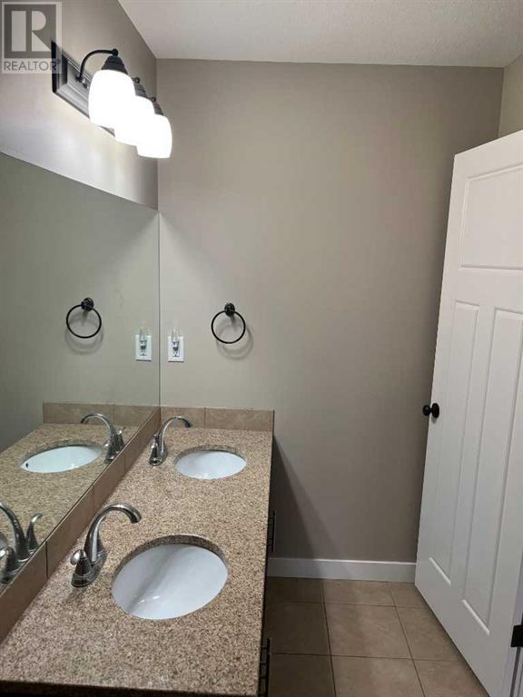 295 Sixmile Ridge S, Lethbridge, Alberta  T1K 5V5 - Photo 19 - A2235264
