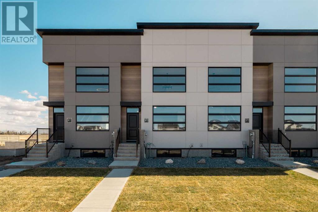 3019 47 Street S, Lethbridge, Alberta  T1K 8L5 - Photo 1 - A2236916