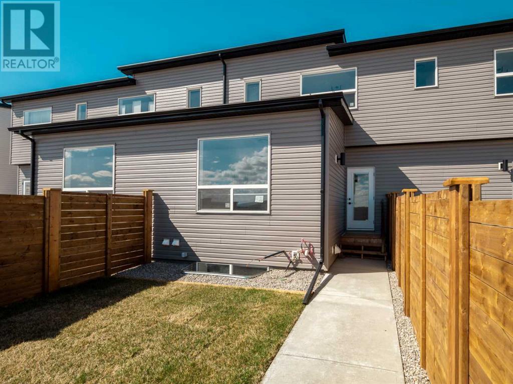 3019 47 Street S, Lethbridge, Alberta  T1K 8L5 - Photo 3 - A2236916