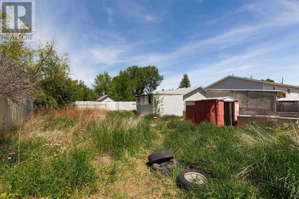 329 4a Street, Stirling, Alberta  T0K 2E0 - Photo 34 - A2225658