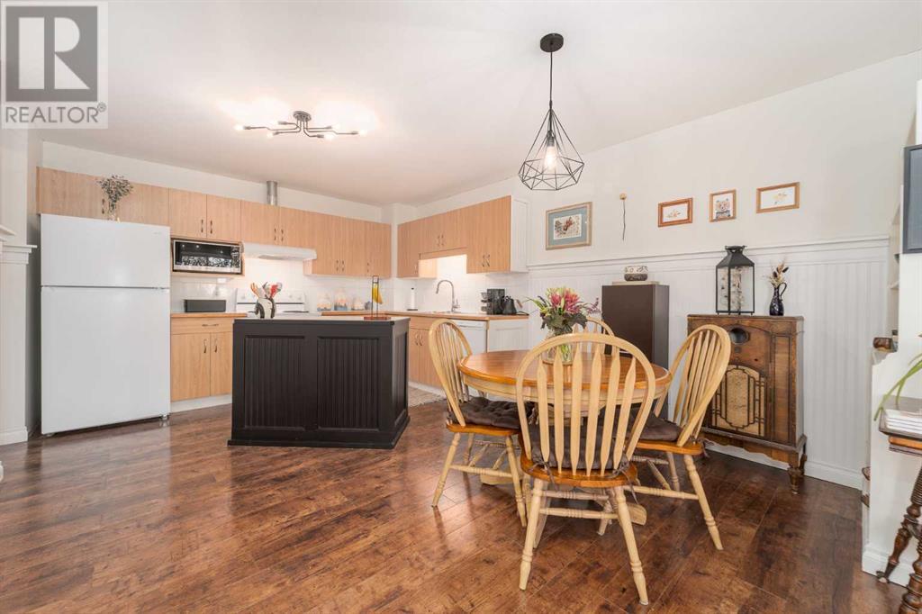 2, 43 Highlands Place W, Lethbridge, Alberta  T1J 4Y4 - Photo 10 - A2237848