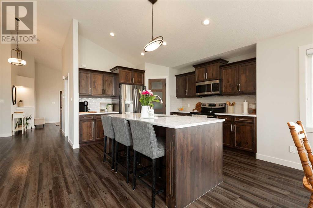 5 Riverford Close W, Lethbridge, Alberta  T1K 8E5 - Photo 6 - A2234545
