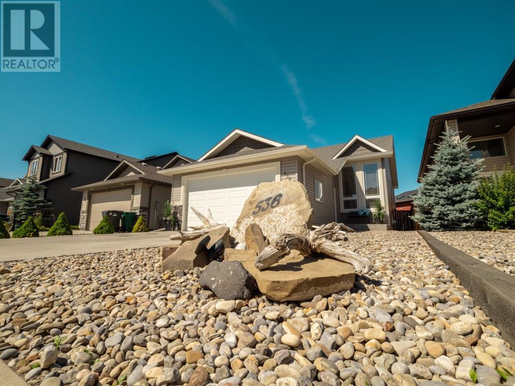 536 Sixmile Crescent S, Lethbridge, Alberta