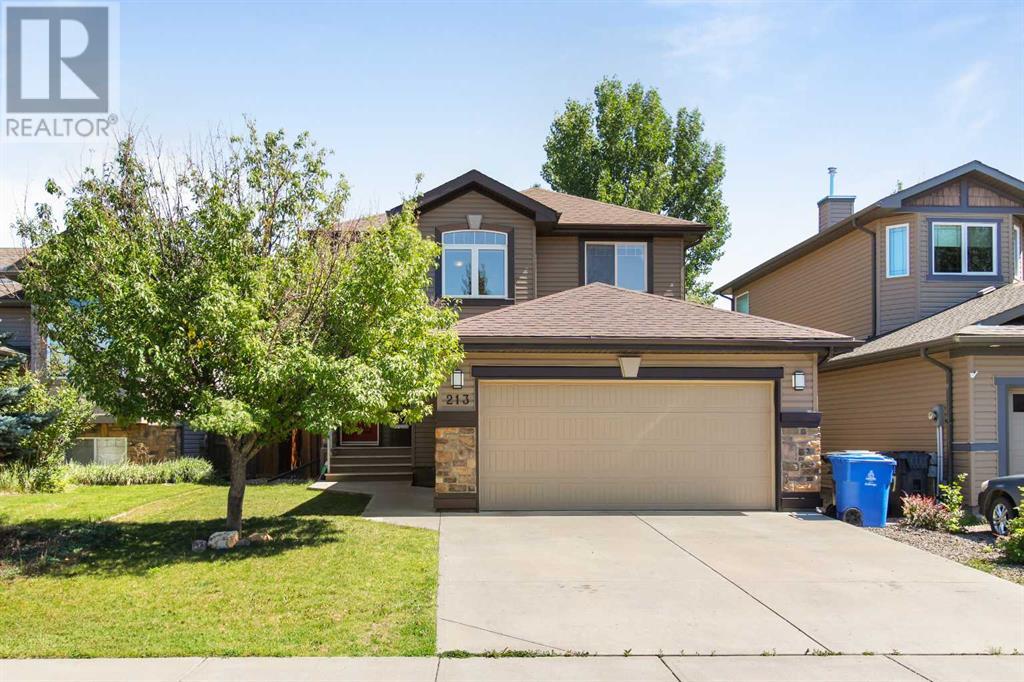 213 Firelight Crescent W, Lethbridge, Alberta  T1J 4W1 - Photo 1 - A2237816