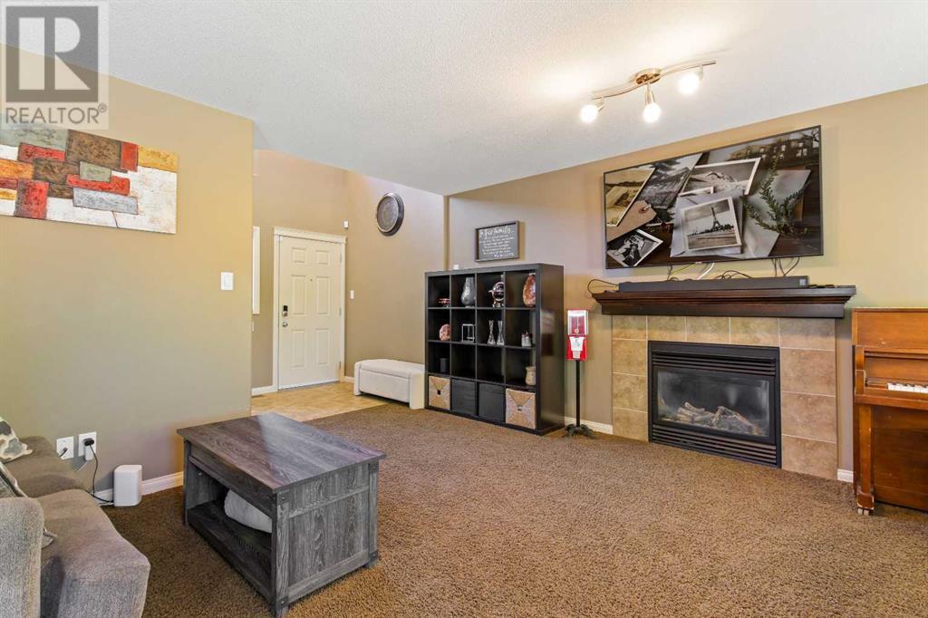 213 Firelight Crescent W, Lethbridge, Alberta  T1J 4W1 - Photo 12 - A2237816