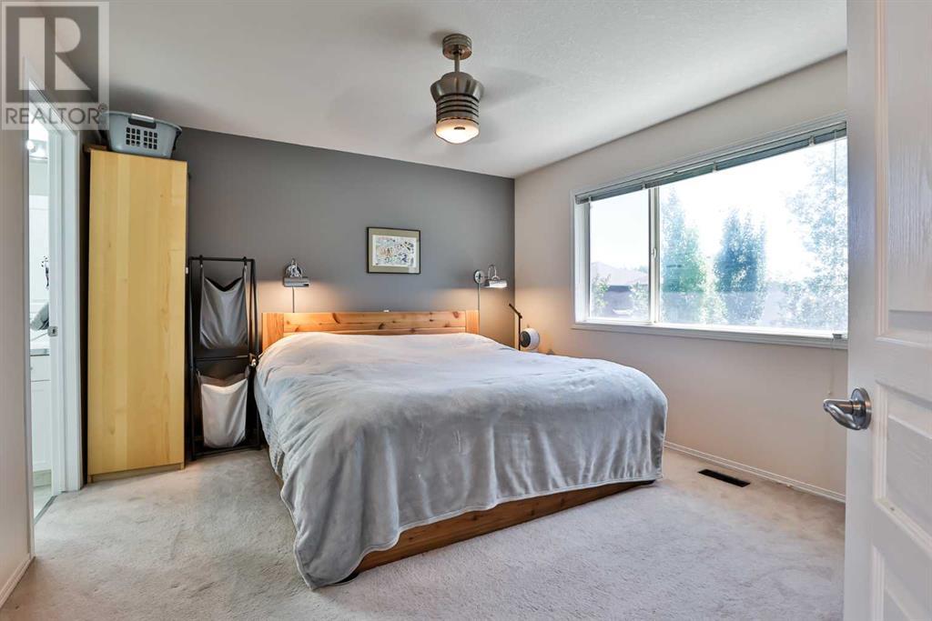 16 Fairmont Park Landing S, Lethbridge, Alberta  T1K 7L1 - Photo 15 - A2235225