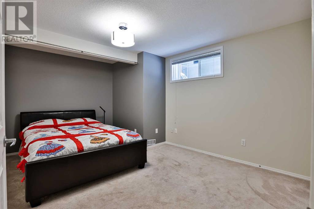 16 Fairmont Park Landing S, Lethbridge, Alberta  T1K 7L1 - Photo 27 - A2235225
