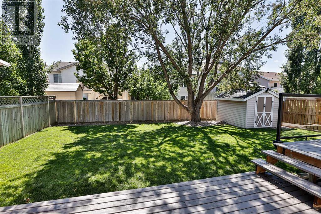 16 Fairmont Park Landing S, Lethbridge, Alberta  T1K 7L1 - Photo 30 - A2235225
