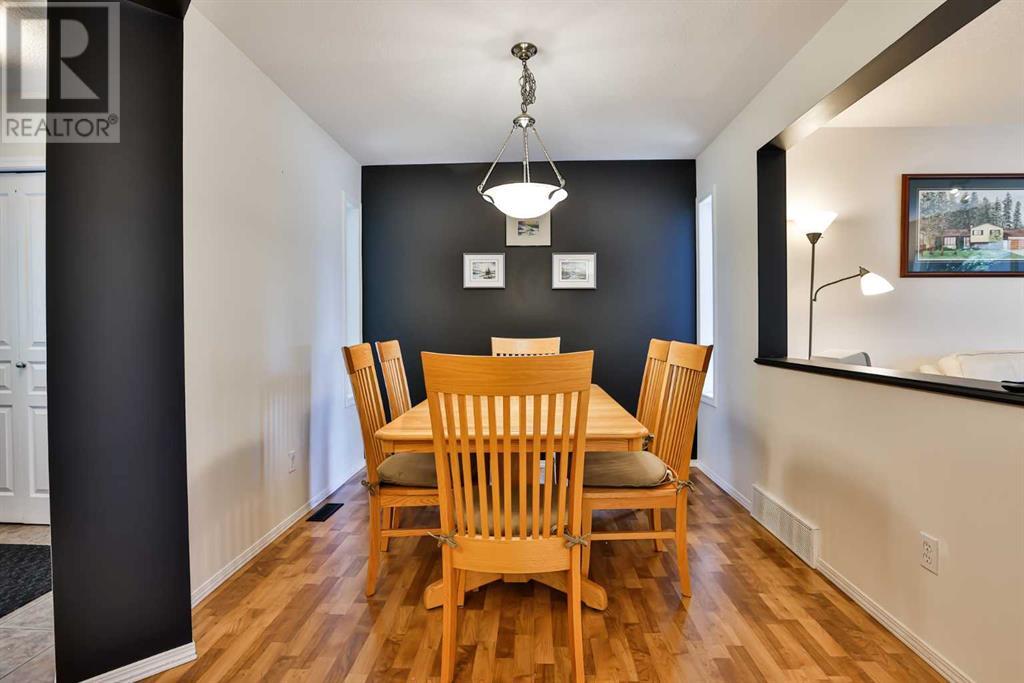 16 Fairmont Park Landing S, Lethbridge, Alberta  T1K 7L1 - Photo 5 - A2235225