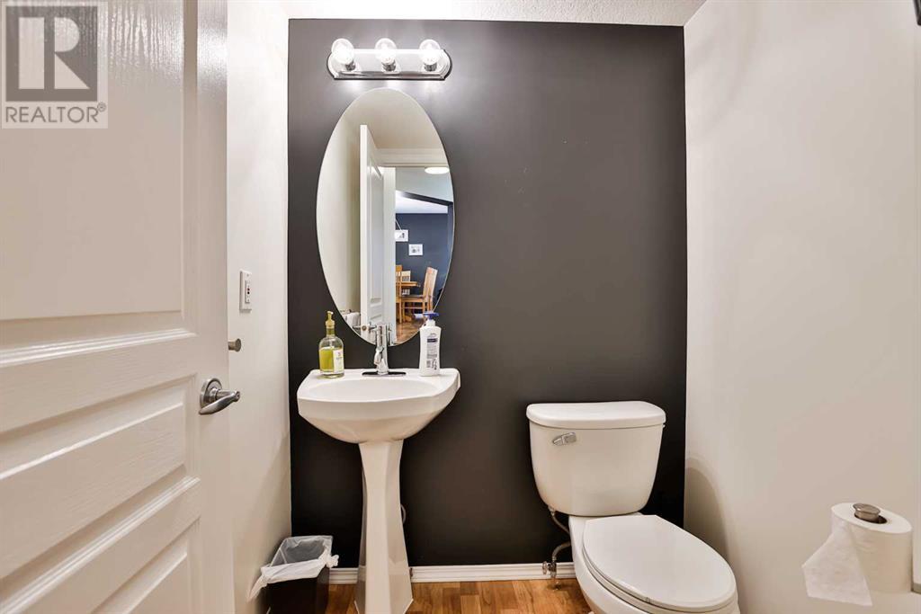 16 Fairmont Park Landing S, Lethbridge, Alberta  T1K 7L1 - Photo 6 - A2235225