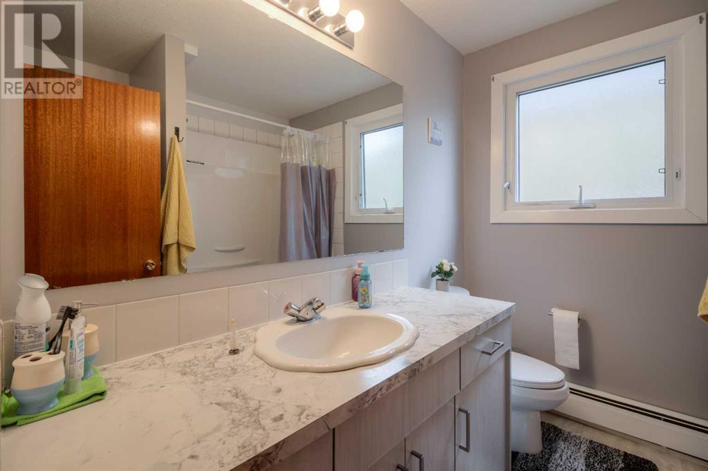2235 23 Avenue, Coaldale, Alberta  T1M 1H4 - Photo 22 - A2233540