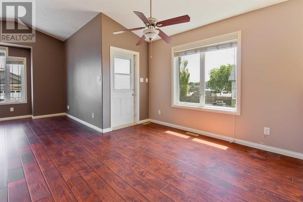 49 Dorothy Gentleman Crescent N, Lethbridge, Alberta  T1H 5N8 - Photo 4 - A2231668