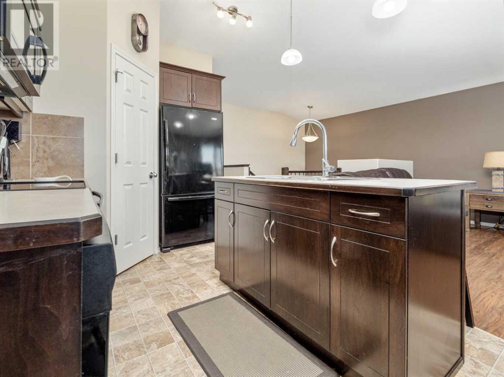 732 Sunset Place, Coaldale, Alberta  T1M 0C5 - Photo 10 - A2237741