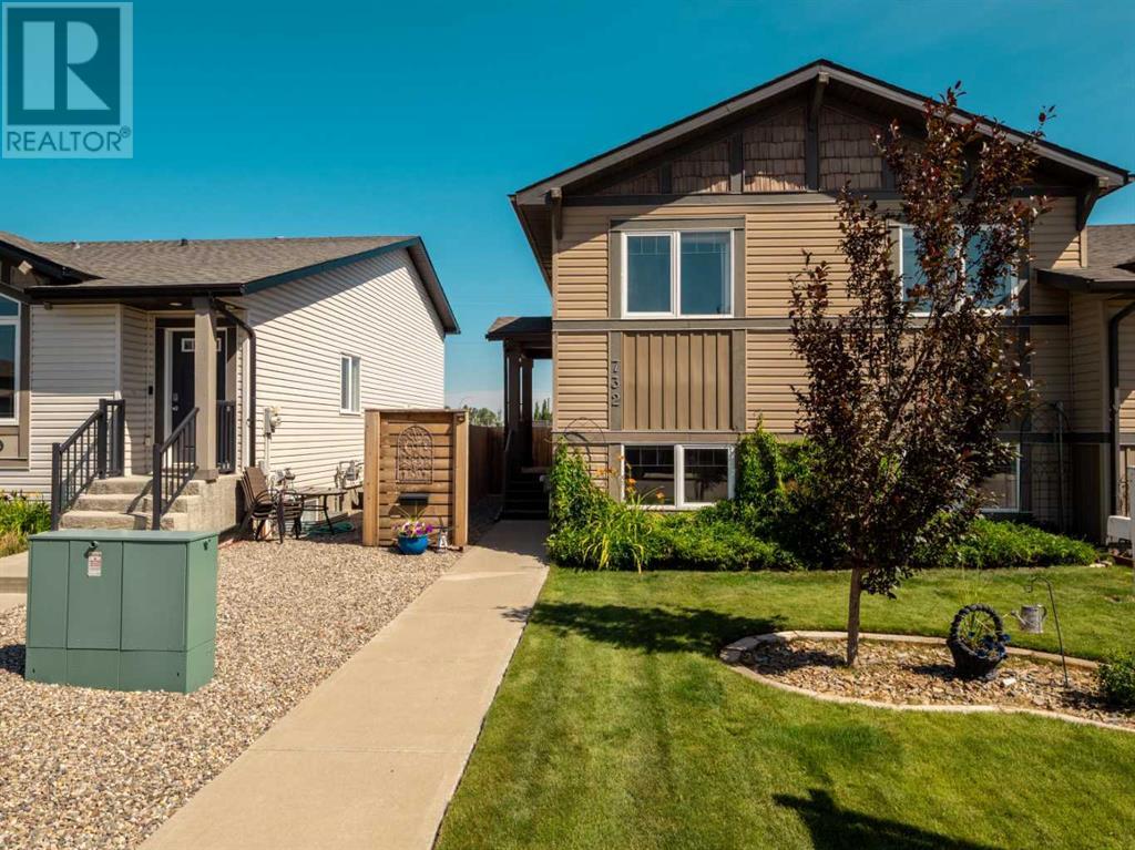732 Sunset Place, Coaldale, Alberta  T1M 0C5 - Photo 1 - A2237741