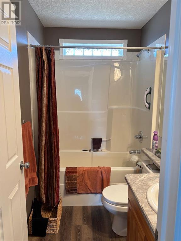 10 Centennial Place, Magrath, Alberta  T0K 1J0 - Photo 14 - A2215674