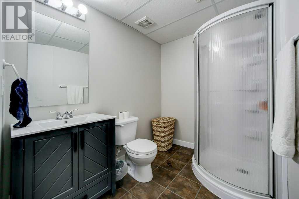 4502 51 Avenue, Taber, Alberta  T1G 2H6 - Photo 35 - A2237994