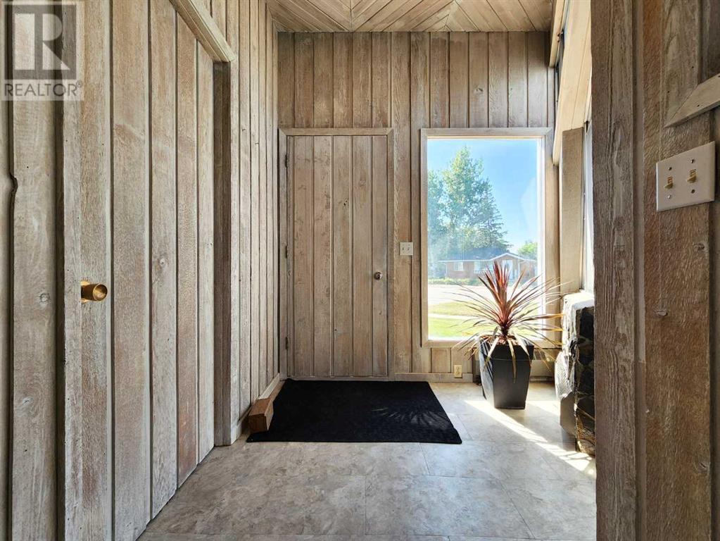 380 47 Avenue W, Claresholm, Alberta  T0L 0T0 - Photo 21 - A2235739